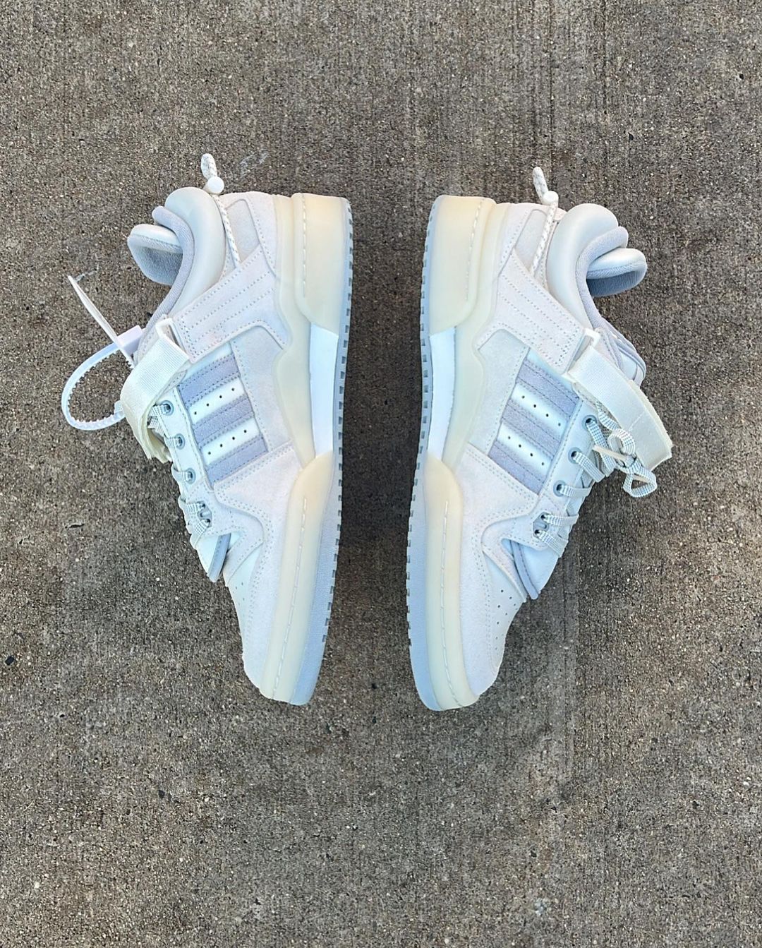 Adidas Forum x Bad Bunny Blancas