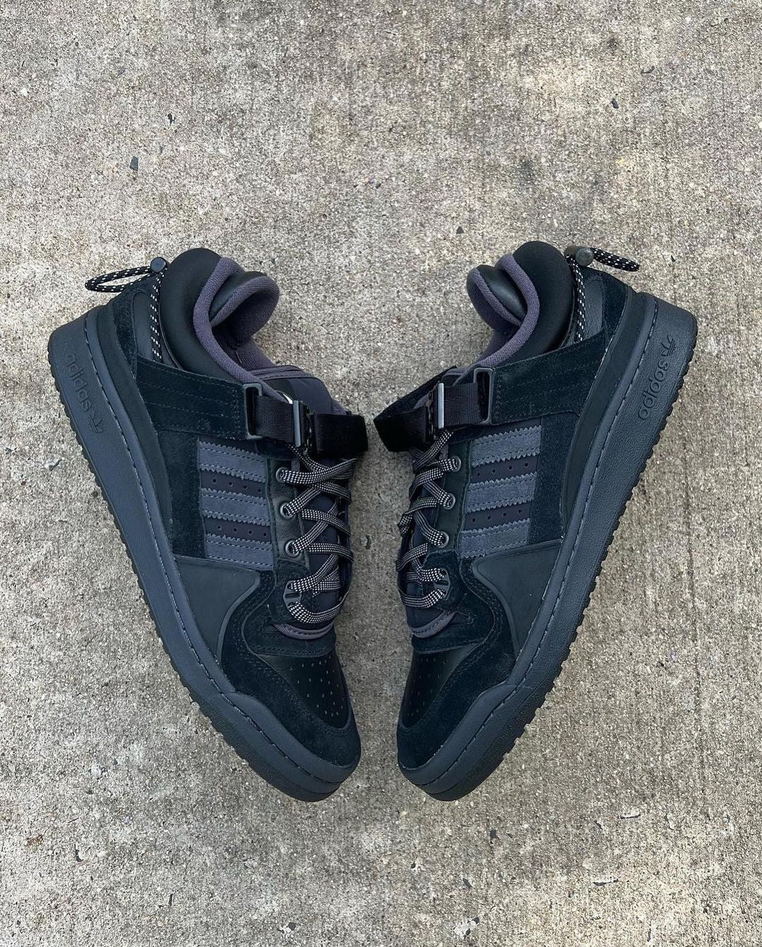 Adidas Forum x Bad Bunny Negro